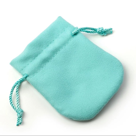 ✨Virgo Constellation Engraved Necklace✨ - Picture 4 of 5